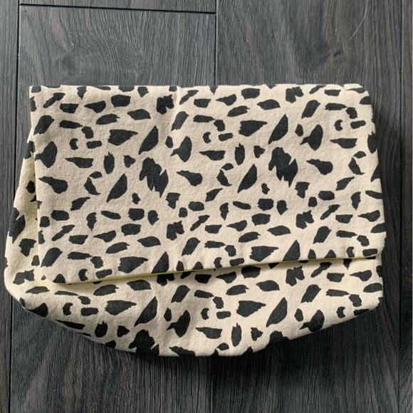 Shoppers Drug Mart Beauty Makeup travel bag - Picture 2 of 6